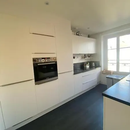 Quartier Historique Abbaye Aux Hommes Apartamento *