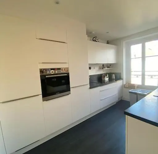 Quartier Historique Abbaye Aux Hommes Apartment *